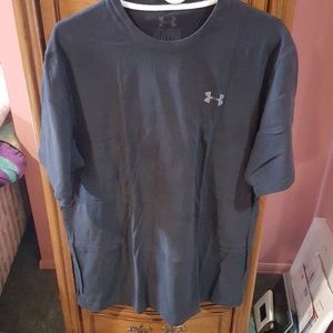 Under armour short sleeve tee